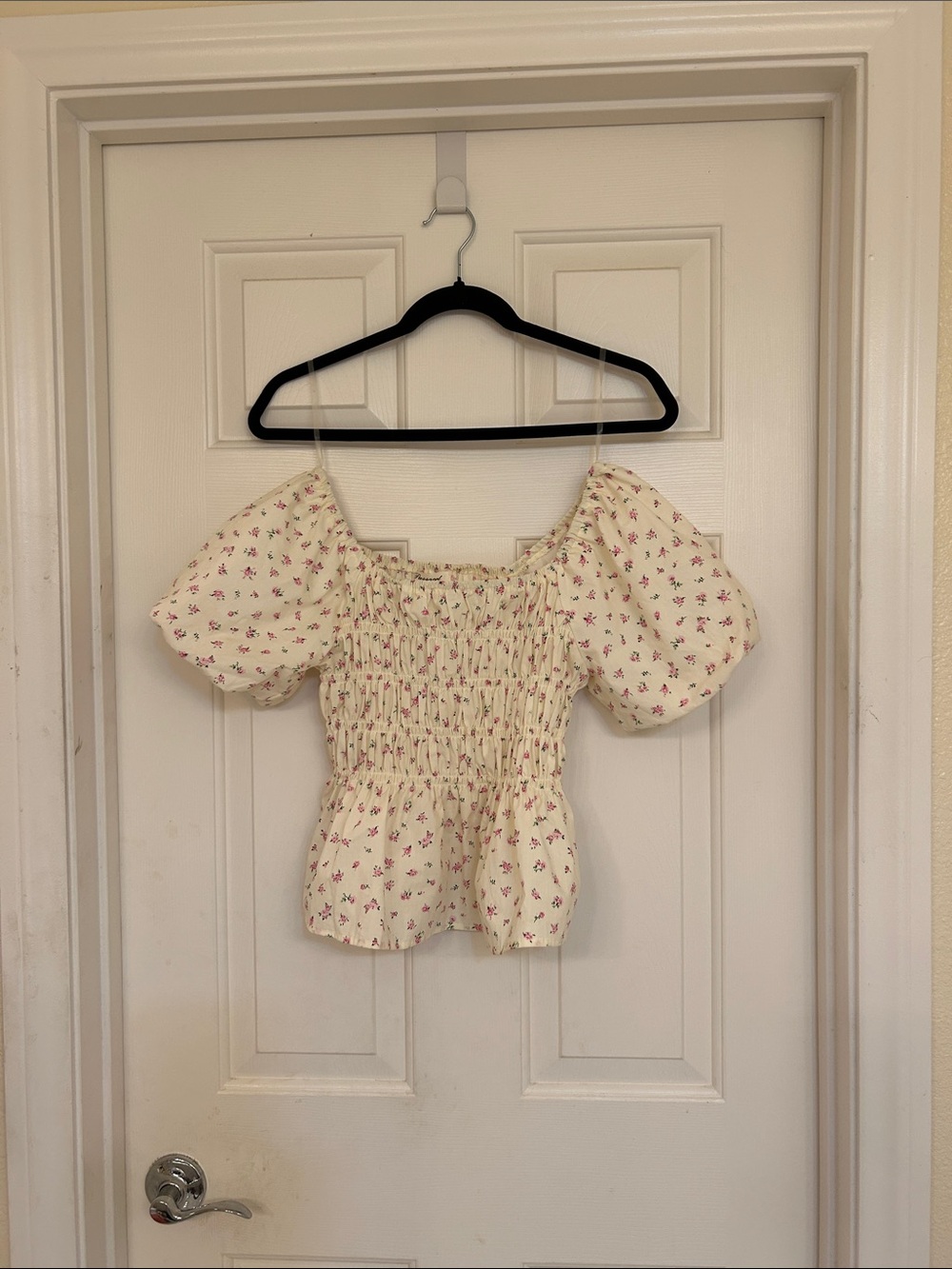Passport Cotton Blend Cream Puff-Sleeve Smocked Peplum Top with Pink Floral - Picture 5 of 6